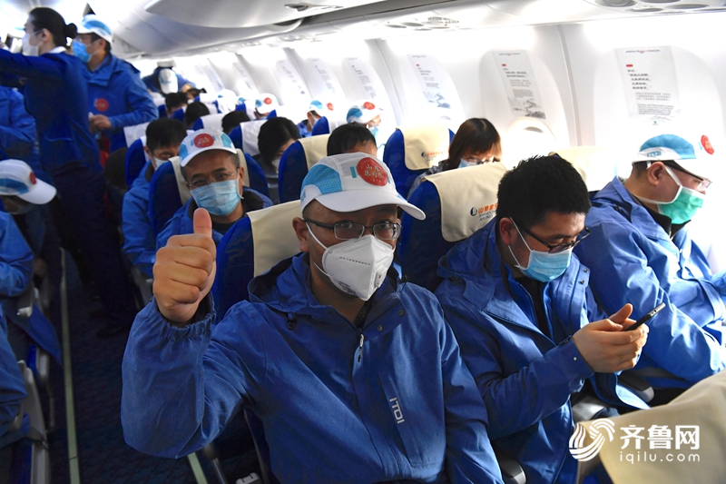 关于赛艇联赛，漠南闪电队与齐鲁玄武队强势横扫，VAR改判成焦点！防线高度稳定的信息