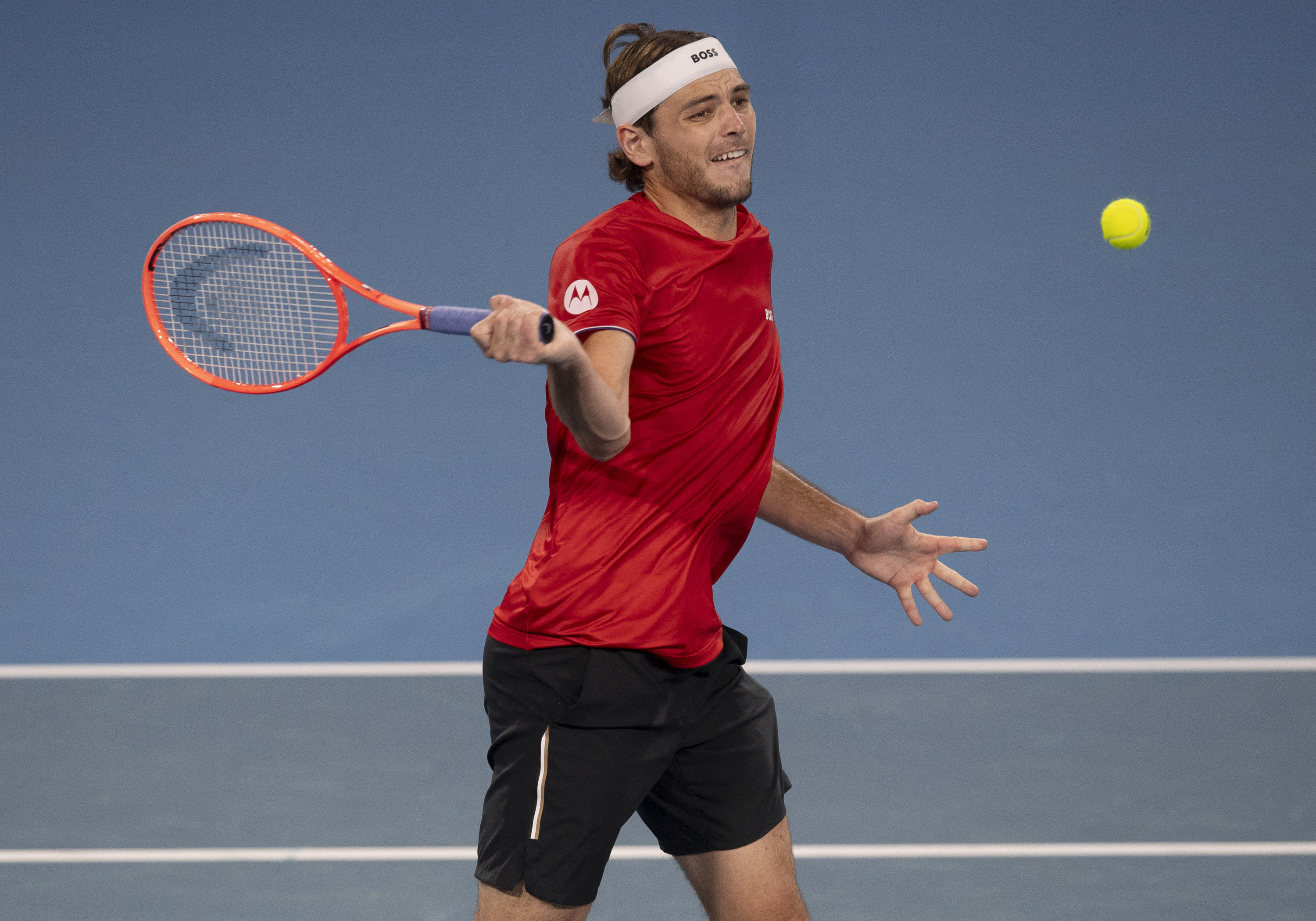 澳大利亚队观众热烈欢呼！，费德勒迎来二十赛季出色发挥赛场气氛高涨的简单介绍