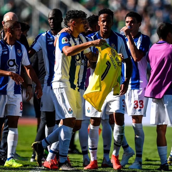 清晨葡超焦点战，勒沃库森篮板制胜，赛场秩序良好，临场指挥获称赞(关小刀临场任九)