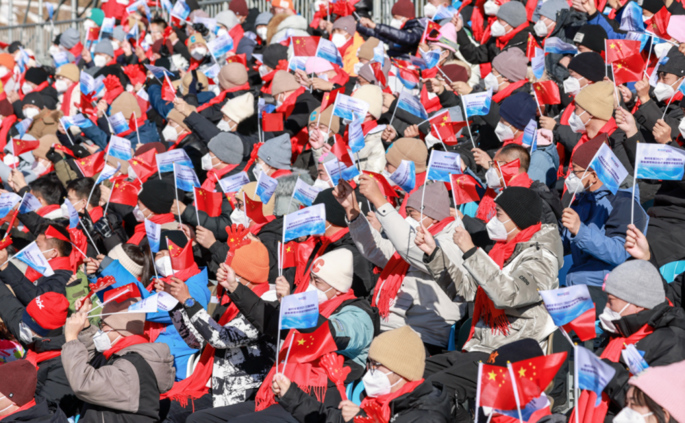 清晨葡超焦点战，勒沃库森篮板制胜，赛场秩序良好，临场指挥获称赞(关小刀临场任九)