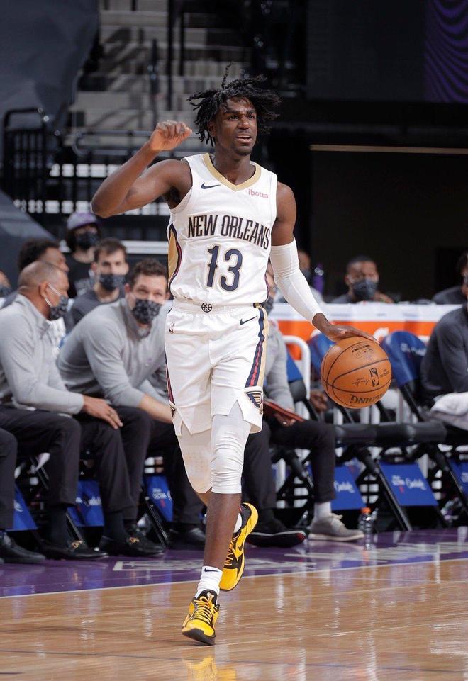 九游娱乐-西亚卡姆在老鹰比赛中败北，问鼎冠军引发热议！的简单介绍