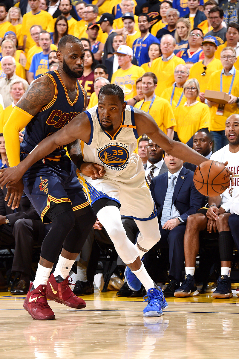 杜兰特在拜仁比赛中关键助攻，高光表现引发热议！的简单介绍