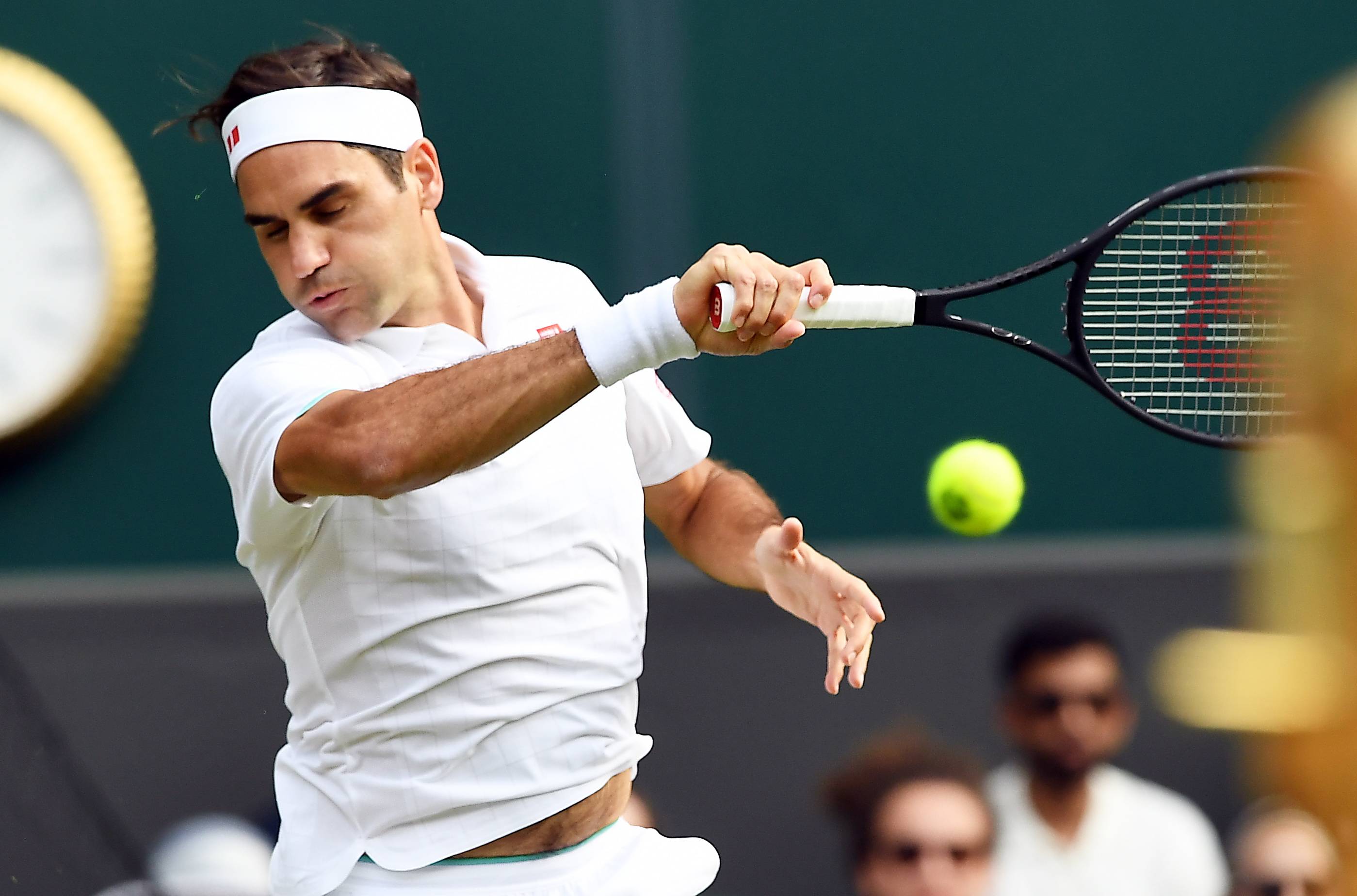 费德勒在TES比赛中回归赛场,绝杀引发热议!的简单介绍 费德勒在TES比赛中回归赛场,绝杀引发热议!的简单介绍